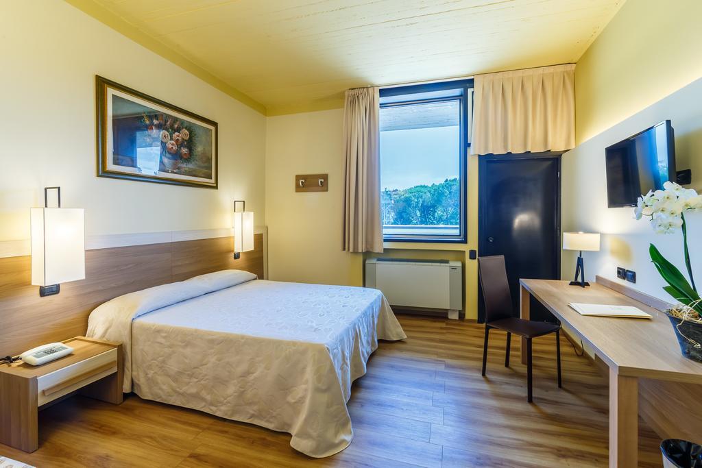 Hotel Country Club Capannori Exterior photo