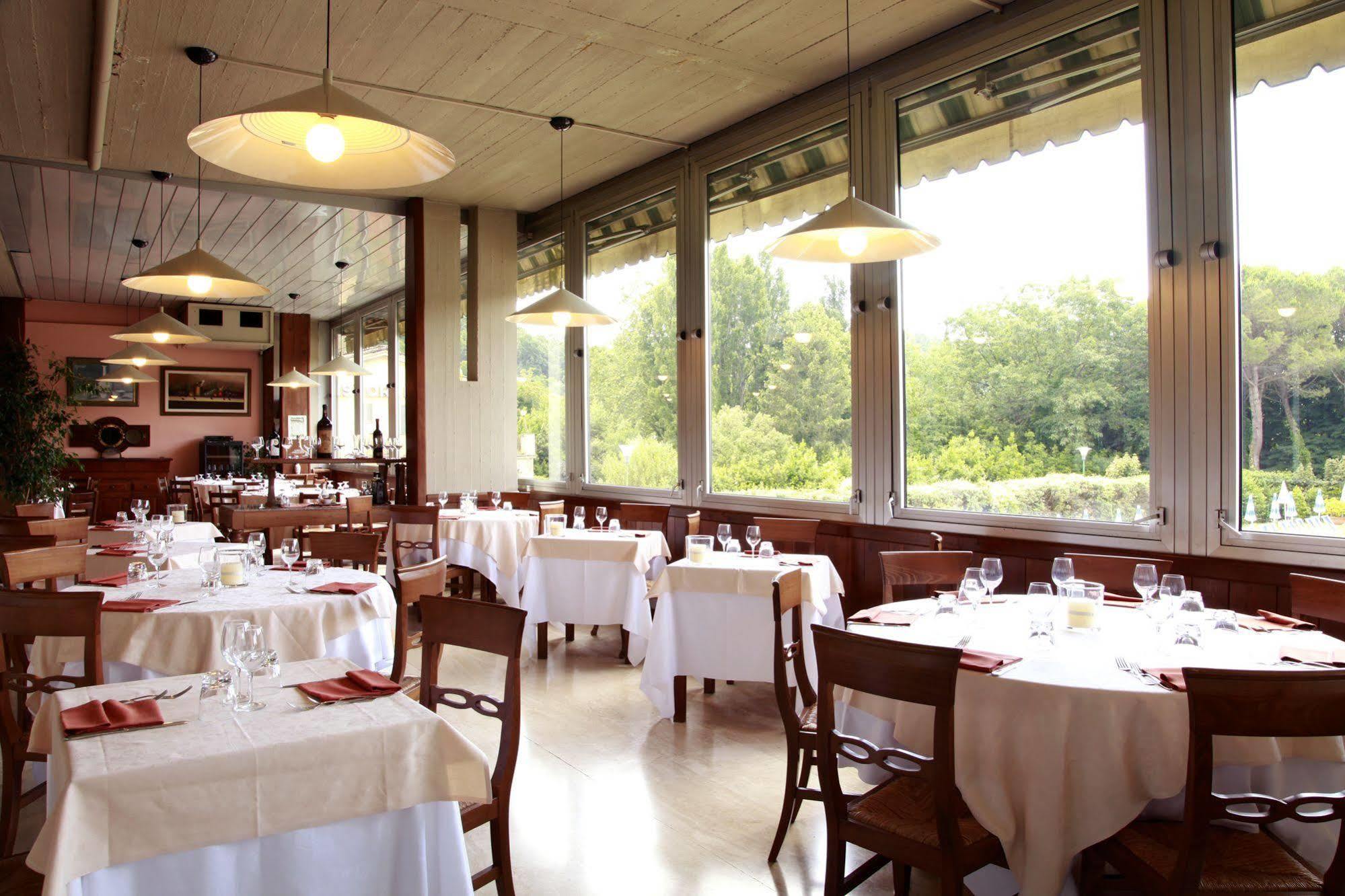 Hotel Country Club Capannori Exterior photo