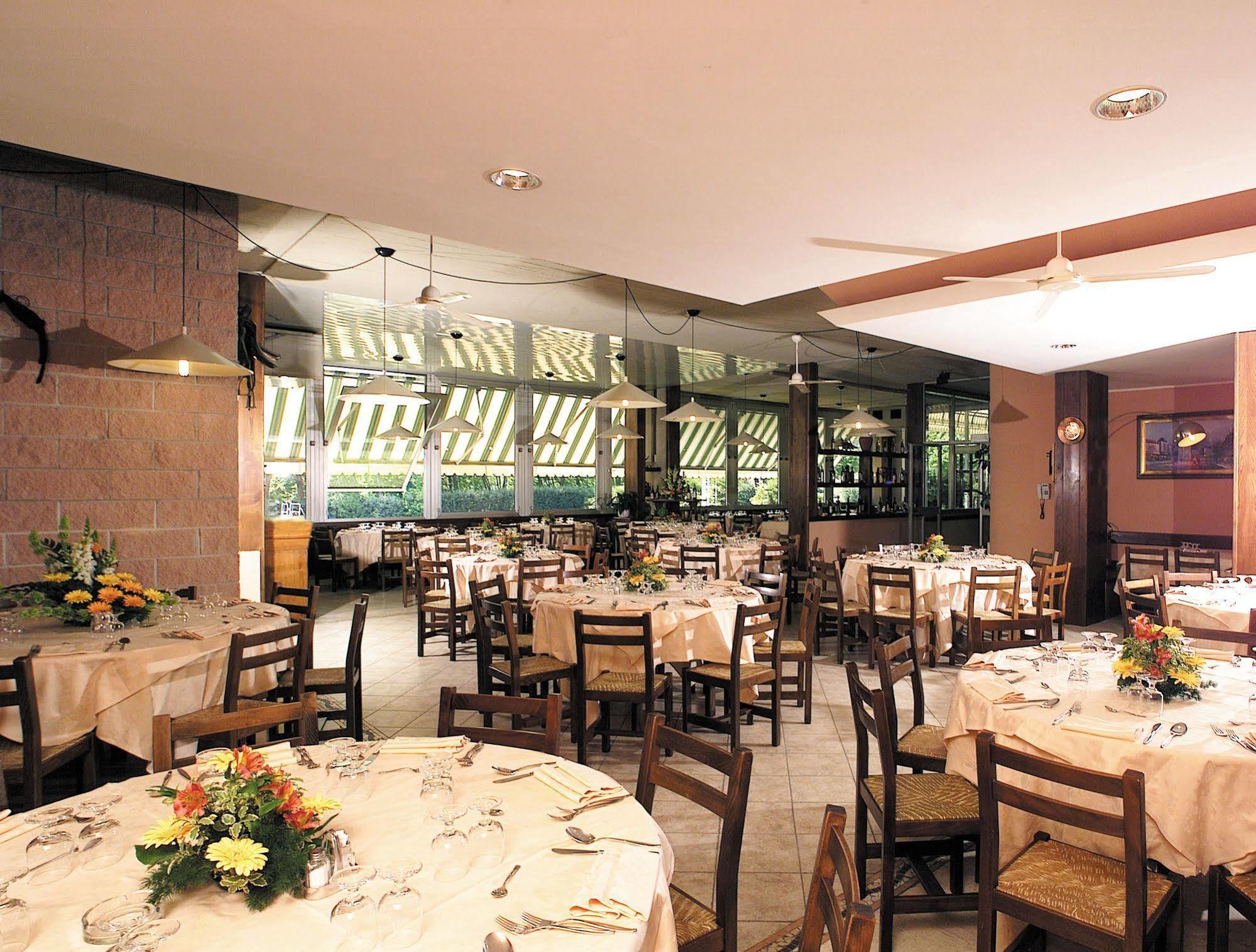 Hotel Country Club Capannori Exterior photo