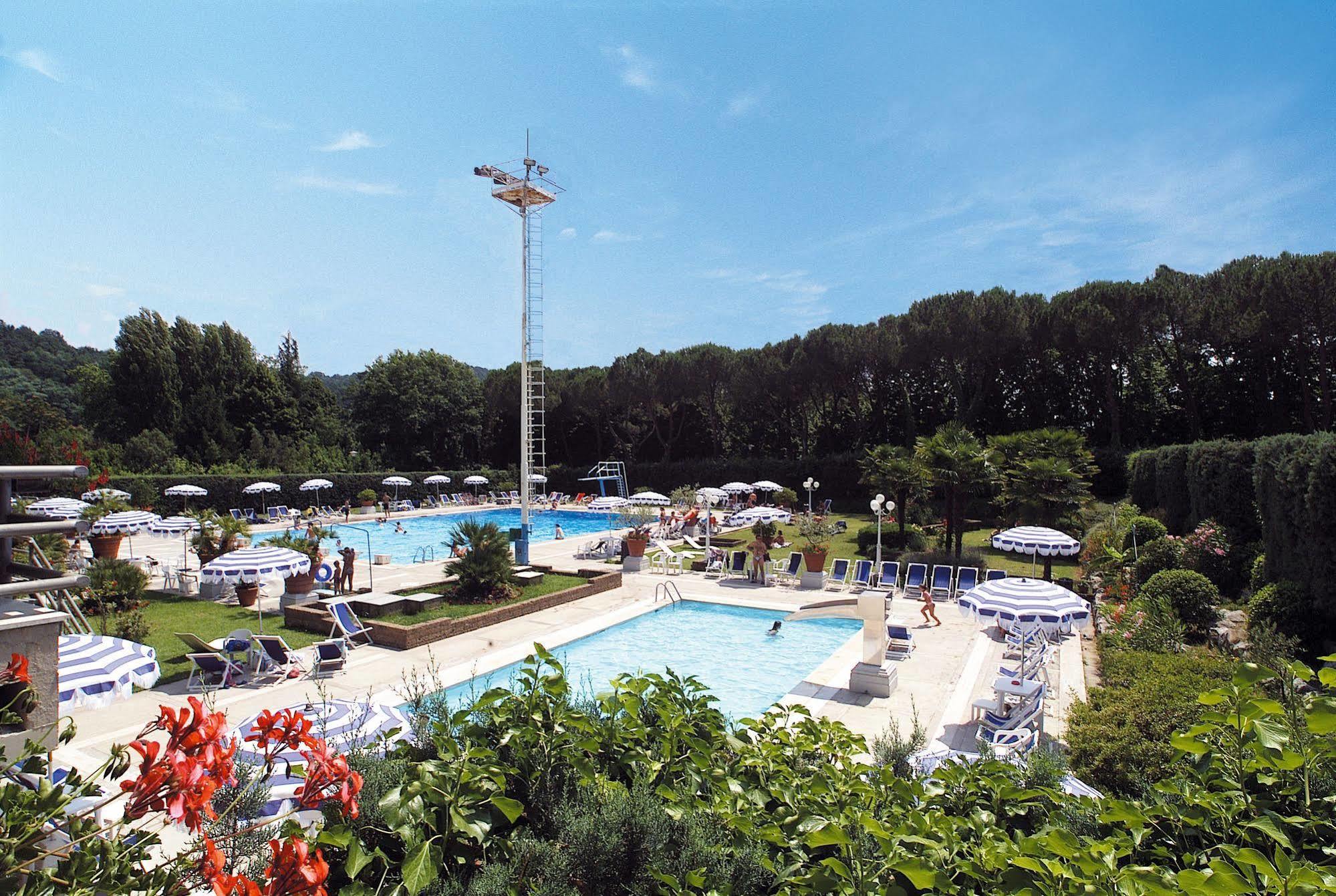 Hotel Country Club Capannori Exterior photo